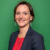 Natalia VAN OOST
 • 
Directrice des affaires juridiques